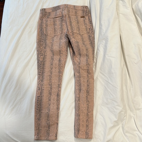 Blush snakeskin print joes jeans - Picture 2 of 4